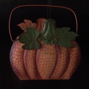 Pumpkin Tin Basket